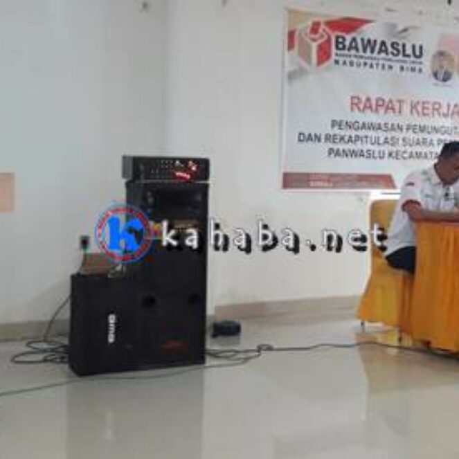 Bawaslu Kabupaten Bima Rakernis Pungut Hitung Pemilu 2019