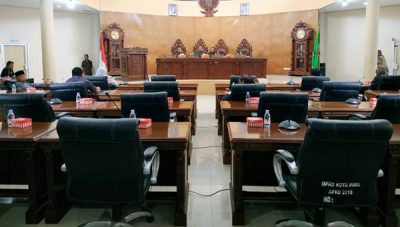 Tidak Kuorum, Ketua DPRD Diminta Tugaskan Pol PP Jemput Dewan Absen Paripurna - Kabar Harian Bima