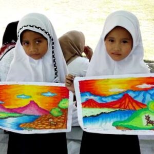 Rizka, Siswi TK MHI Juara Mewarnai Festival Geopark Tambora I