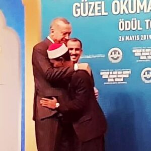 Syamsuri Firdaus Dipeluk Erdogan, Qori Asal Bima Ini Juara 1 MTQ Internasional di Turki