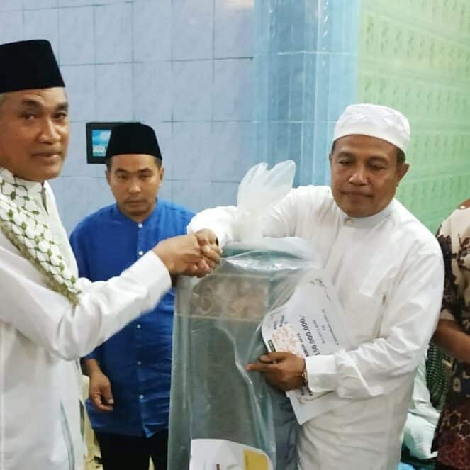 Baznas Salurkan Bantuan Kelengkapan Masjid, Lembaga Keagamaan dan Ponpes