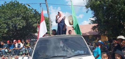 Janji Perbaikan Jalan Terus Diingkari, Masyarakat Wera Blokir Jalan - Kabar Harian Bima