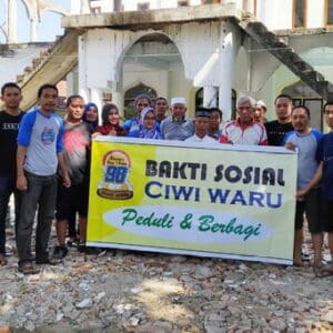 Alumni Ciwi Waru Bantu Pembangunan Masjid Miftahul Jannah Manggemaci - Kabar Harian Bima