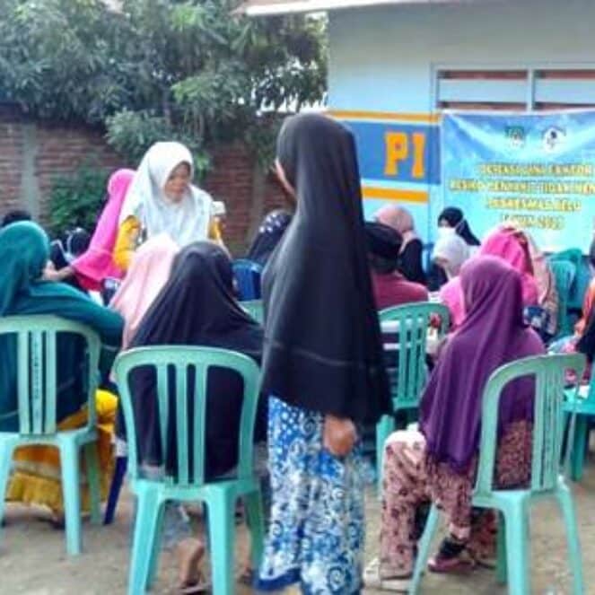 Gandeng PKM Belo, Mahasiswa KKN STISIP Adakan Pengobatan Gratis di Desa Cenggu