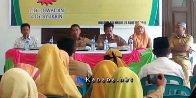 Perdalam Pengetahuan Kearifan Lokal, Guru SMP Ikut Seminar Kebudayaan - Kabar Harian Bima