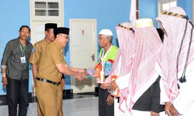 Wakil Walikota Bima Terima Kedatangan Jamaah Haji - Kabar Harian Bima