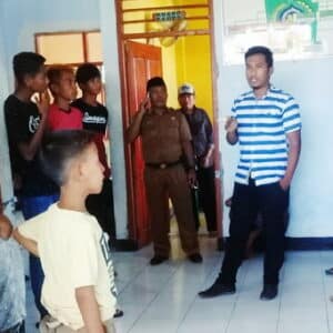 Tuntut Transparansi Dana Desa, Aliansi Pemuda Talabiu Ngamuk di Kantor Desa