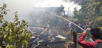 Rumah Panggung di Kelurahan Ule Ludes Dilahap Api - Kabar Harian Bima