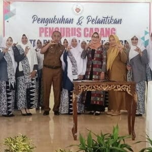 22 Pengurus Cabang IBI Kota Bima Dilantik