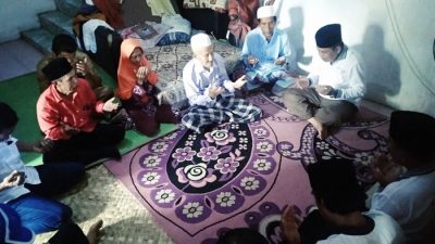 Ulama Parado KH Nur Manan Beri Restu untuk Perjuangan Pasangan Syafa'ad - Kabar Harian Bima