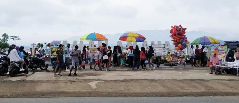 Tidak Peduli Covid-19, Warga di Kota Bima Tetap Doyan Kunjungi Tempat  Ramai - Kabar Harian Bima