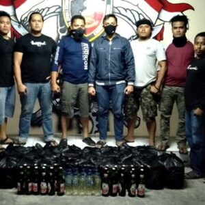 Tim Puma Sita Ratusan Miras di Kecamatan Asakota