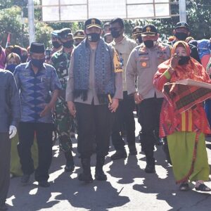 Kapolda NTB Kunjungi Kampung Sehat di Rabadompu Barat - Kabar Harian Bima