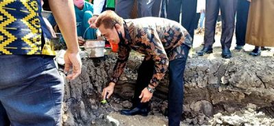 Wawali Bima Letakan Batu Pertama Pembangunan Masjid Nurul Iman SMAN 2 Kota Bima - Kabar Harian Bima