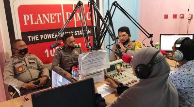 Bahas Kampung Tangguh Nusantara, Kapolres Hadiri Talk Show Bersama DMC Radio - Kabar Harian Bima