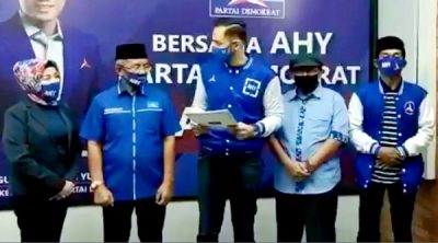 Paslon Bupati dan Wabup H Arifin-Eka Terima Surat Rekomendasi Partai Demokrat - Kabar Harian Bima