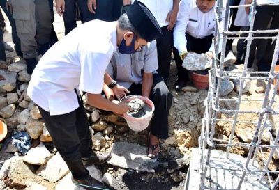 WaliKota Bima Letakan Batu Pertama Pembangunan Masjid At-Taqwa Panggi - Kabar Harian Bima