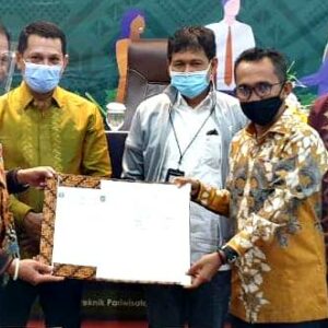 Pengembangan Sumberdaya, Walikota Bima dan Direktur Politeknik Pariwisata Lombok Teken MoU - Kabar Harian Bima