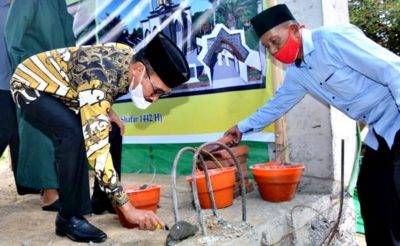 Walikota Bima Janji Bantu Pembangunan Masjid di Jatiwangi Rp 150 Juta - Kabar Harian Bima