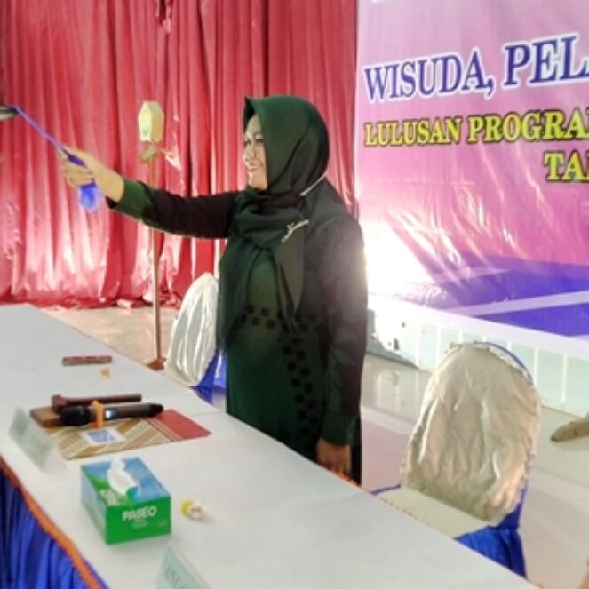 27 Calon Wisudawati Akbid Surya Mandiri Bima Ikut Gladi Bersih