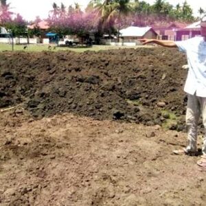 Kerja Asal-Asalan, Penataan Lapangan Sepakbola di Lewintana Disorot BPD