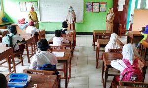 Sekolah Tatap Muka, SDN 24 Disiplin Terapkan Prokes Covid-19 - Kabar Harian Bima