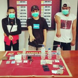 Ungkap Peredaran Narkoba di Kelurahan Nae, 3 Pemuda Diringkus