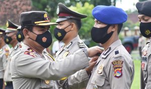 87 Anggota Polres Bima Kota dan Brimob Naik Pangkat - Kabar Harian Bima