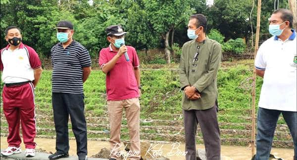 Walikota Bima Pimpin Jumat Bersih di Bantaran Sungai Padolo-Rontu - Kabar Harian Bima