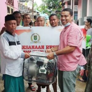 Reses di Tanjung, Rahmat Bantu Mesin Air dan Peralatan TPU - Kabar Harian Bima