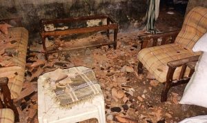 Rumah Warga Jatibaru Dilempar Orang tak Dikenal, Korban Lapor Polisi - Kabar Harian Bima