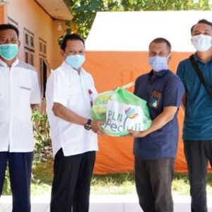PT PLN UP3 Bima Kembali Bantu Korban Banjir Bandang Bima - Kabar Harian Bima