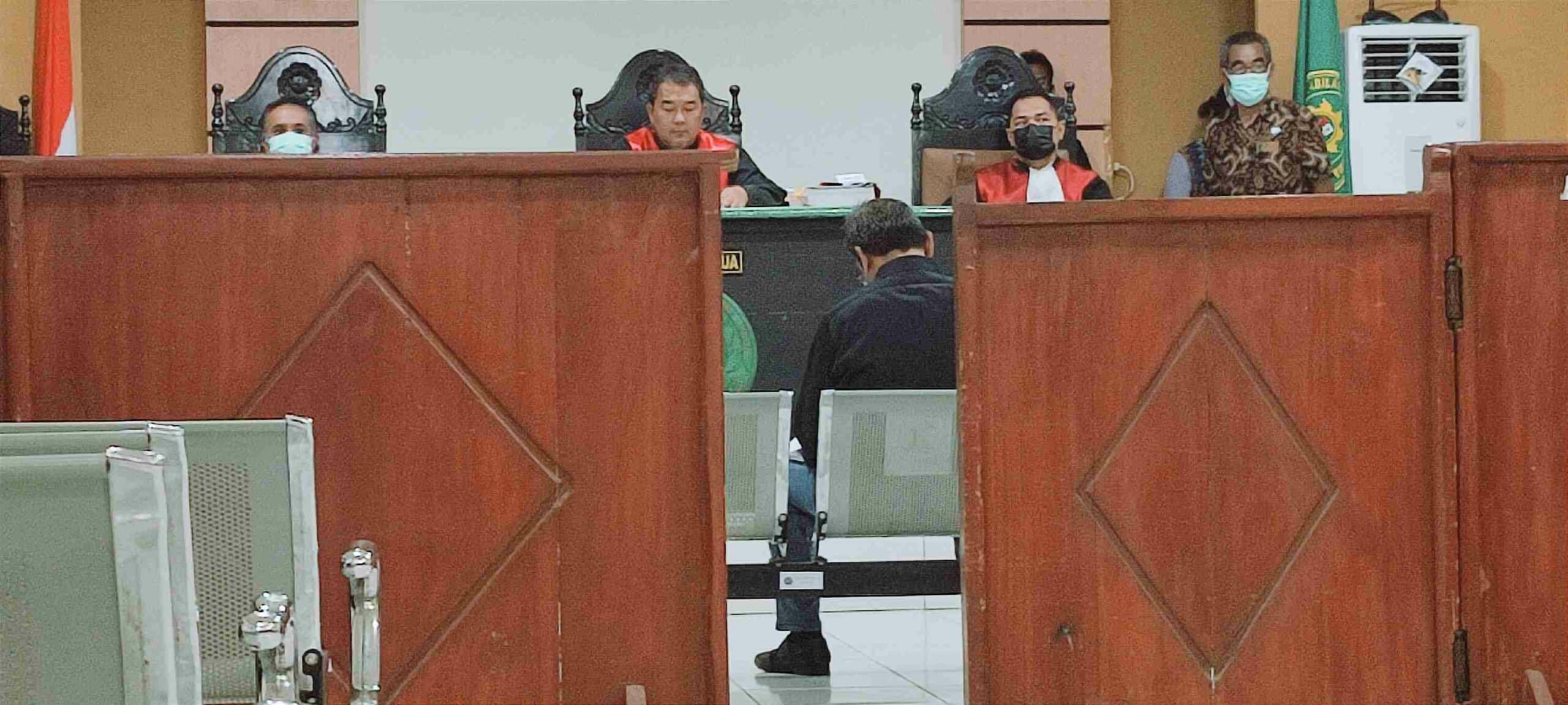 Jaksa Tuntut Terdakwa Kasus Tracking Manggrove 1 Tahun Percobaan - Kabar Harian Bima