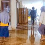 Diterjang Banjir, Pelayanan RSUD Kota Bima Ditutup - Kabar Harian Bima