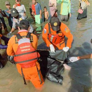 Korban Terseret Banjir Akhirnya Ditemukan di Perairan Soromandi - Kabar Harian Bima