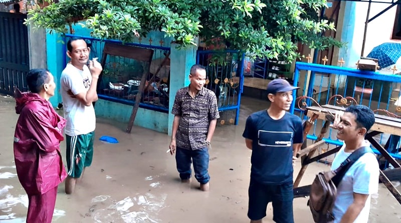 Banjir Rendam Pemukiman 5 Kelurahan di Kota Bima, 178 Warga Terdampak - Kabar Harian Bima
