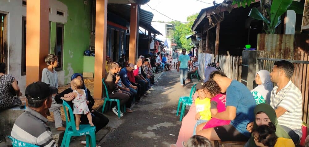 Reses di Kelurahan Nae, Yogi Beri Bantuan dan Tanggapi Aspirasi Warga - Kabar Harian Bima