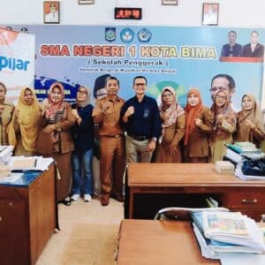 Telkom Bima Sosialisasi IndiBiz Pijar di SMAN 1, Kepsek: Untuk Digitalisasi Pendidikan, Kami Pakai
