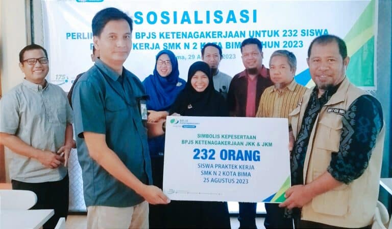 232 Siswa Kerja Praktek SMKN 2 Kota Bima Terdaftar BPJS Ketenagakerjaan - Kabar Harian Bima