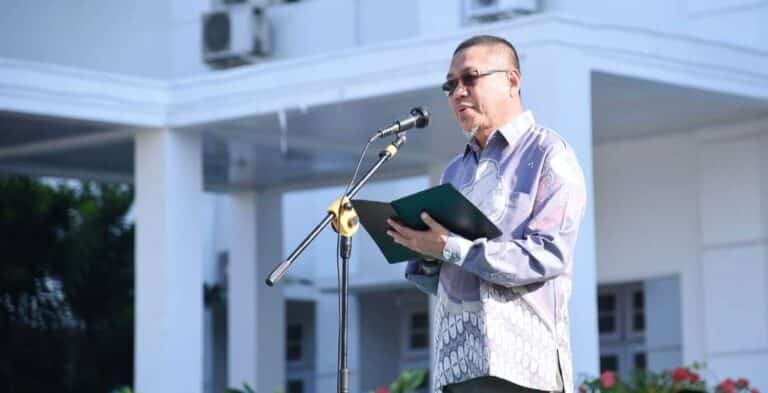 Pimpin Apel Gabungan Perdana, HM Rum Ajak ASN Kerja Profesional dan Kolaboratif - Kabar Harian Bima