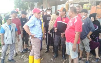 Pj Wali Kota Bima Turun Langsung Tinjau Warga Terdampak Banjir - Kabar Harian Bima
