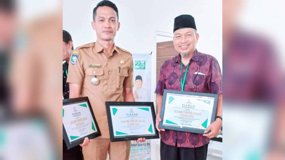 UPZ Masjid Nurul Iman Lewirato Sabet 3 Penghargaan Pengumpulan Zakat - Kabar Harian Bima