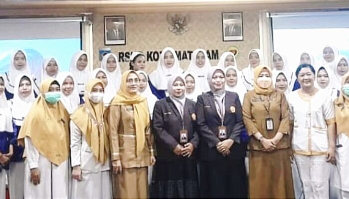 STIKES Yahya Bima Kirim 31 Mahasiswa Kebidanan untuk Praktik di RSUD Mataram