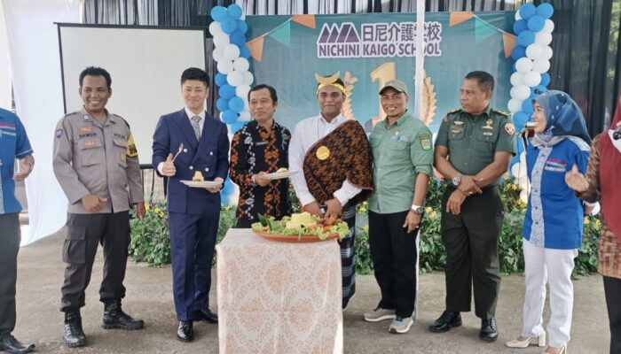 Nichini Kaigo School Rayakan Hari Lahir Pertama