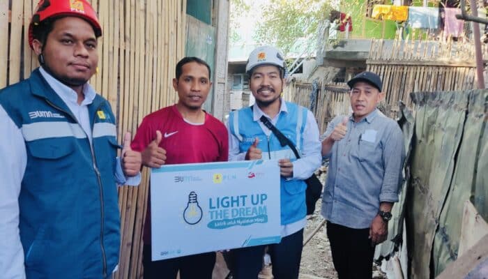 PLN UP3 Bima Wujudkan Impian Masyarakat Kurang Mampu melalui Program ‘Light Up the Dream’