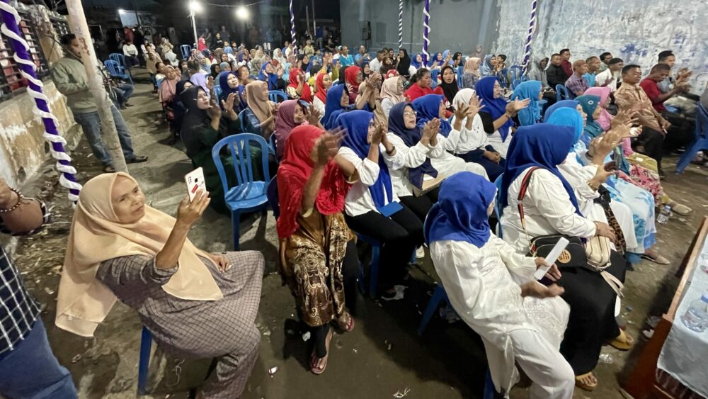 Warga Tanjung Buat Pernyataan Sikap Menangkan Man-Feri - Kabar Harian Bima