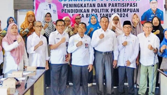 Pj Wali Kota Bima Buka Sosialisasi Pendidikan Politik Perempuan 2024