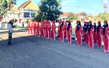 Persiapan 100 Persen, Paskibraka Kota Bima Siap Kibarkan Bendera di HUT ke-79 RI - Kabar Harian Bima