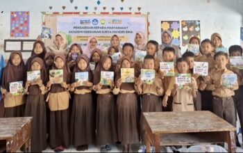 PKM di SDN 48, Akbid SMB Adakan Screening Status Nutrisi dan Edukasi Gizi Seimbang - Kabar Harian Bima