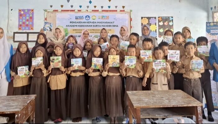 PKM di SDN 48, Akbid SMB Adakan Screening Status Nutrisi dan Edukasi Gizi Seimbang